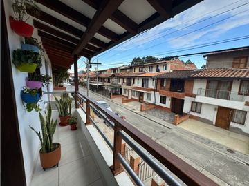 SE VENDE CASA EN LA CEJA SECTOR LA ALDEA 2  VIVIENDAS EN  1