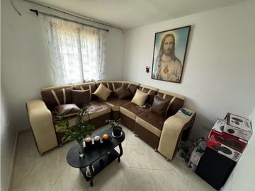 SE VENDE CASA EN LA CEJA SECTOR LA ALDEA 2  VIVIENDAS EN  1