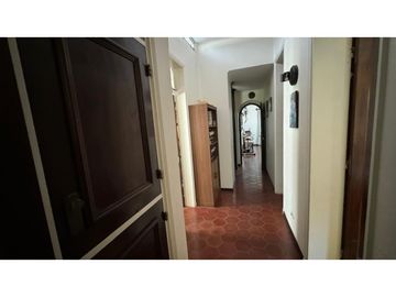VENDE CASA EN CHACRAS DE CORIA