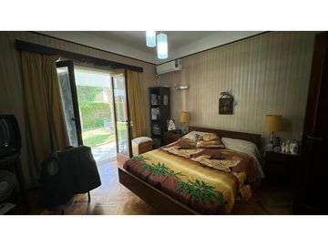 VENDE CASA EN CHACRAS DE CORIA
