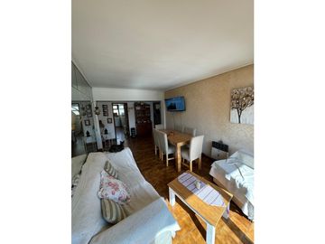 PLAZA MITRE - DEPARTAMENTO DE 3 AMBIENTES A LA CALLE