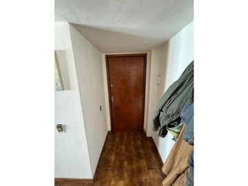 PLAZA MITRE - DEPARTAMENTO DE 3 AMBIENTES A LA CALLE