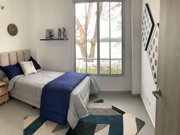 Venta Depart con Vista Al Río, 2 Dorm, PB, Patio, Urb. Provenza  MFV-AQT-GYE