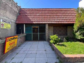 Departamento Tipo Casa en venta en Lanus Este