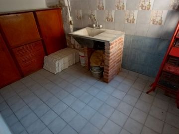 Departamento Tipo Casa en venta en Lanus Este
