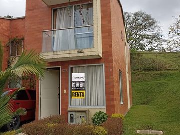 CASA en ARRIENDO en Pereira Galicia