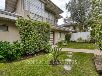 Venta de preciosa casa en condominio, Peñalolen