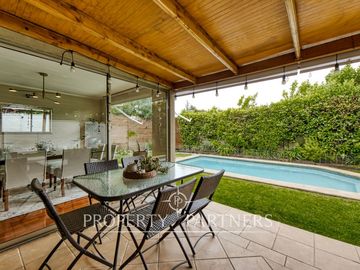 Venta de preciosa casa en condominio, Peñalolen