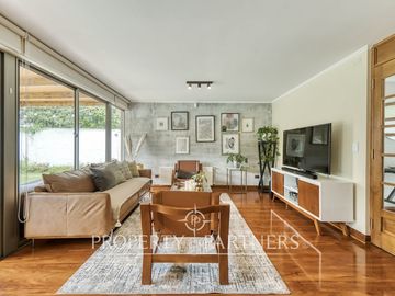 Venta de preciosa casa en condominio, Peñalolen