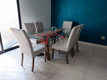 CASA EN RESIDENCIAL CAZADORES LOMAS DE LOURDES