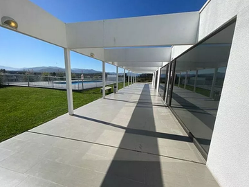 Se vende departamento en Los Pinos Condominio Alto Manquehue, Quilpue Ves.-
