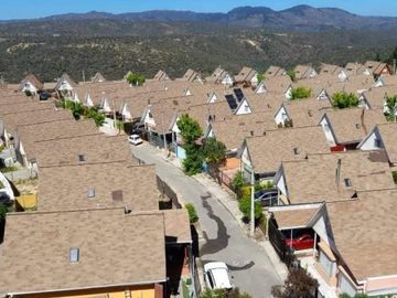 Se vende departamento en Los Pinos Condominio Alto Manquehue, Quilpue Ves.-