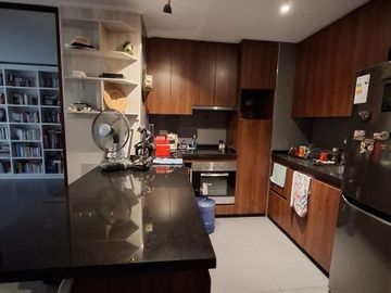 Departamento con estac. y bodega en Malaquías Concha - Barrio Italia,