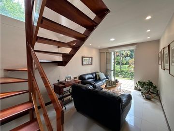 CASA EN ENVIGADO SECTOR ALCAL MILN