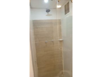 SE VENDE ESPECTACULAR APARTAMENTO EN LOS CMBULOS