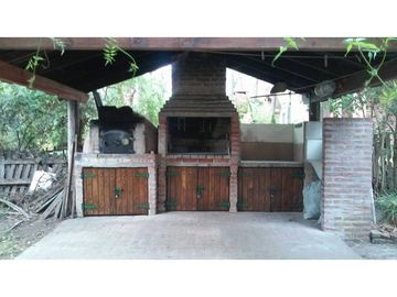 CASA EN PLENO BOSQUE DE VALERIA DEL MAR