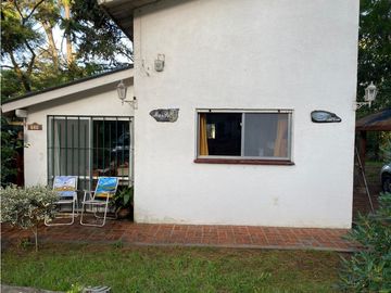 CASA EN PLENO BOSQUE DE VALERIA DEL MAR