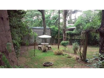 CASA EN PLENO BOSQUE DE VALERIA DEL MAR