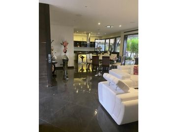 Venta De Casa En El Retiro