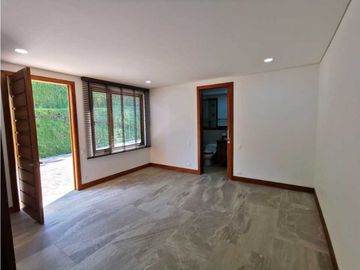 Venta Casa Campestre Rionegro cerca de llanogrande