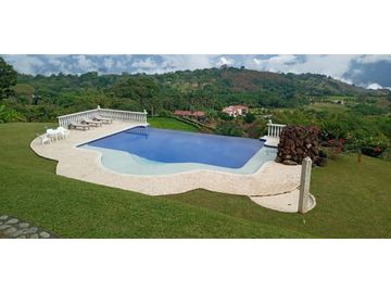 Venta de Casa Finca En Suroeste