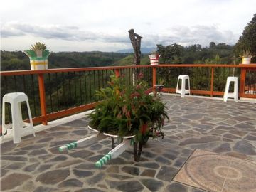 FINCA HOTEL PARA LA VENTA EN MONTENEGRO QUINDIO COLOMBIA