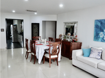 Manga - Venta de Apartamento Edificio Marqués del Real.
