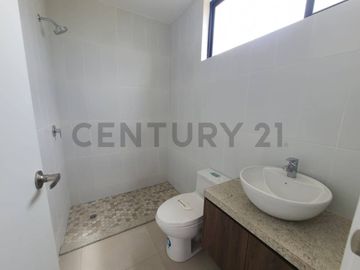 Venta Casa Moderna de Estreno en Urb. La Costa Samborondón