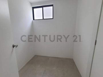 Venta Casa Moderna de Estreno en Urb. La Costa Samborondón