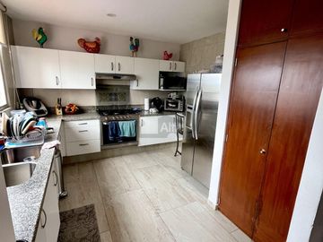 Departamento en venta en Bosque Real, Huixquilucan, México