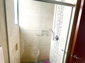 Departamento en venta en Bosque Real, Huixquilucan, México