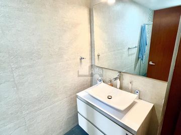 Departamento en venta en Bosque Real, Huixquilucan, México