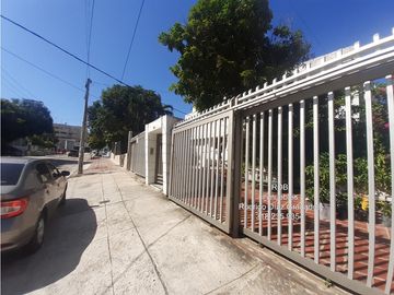 EL TABOR VENTA CASA Y 3 APTOS BARRANQUILLA COLOMBIA