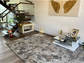 SE VENDE ESPECTACULAR CASA EN CHIA VEREDA LA BALSA