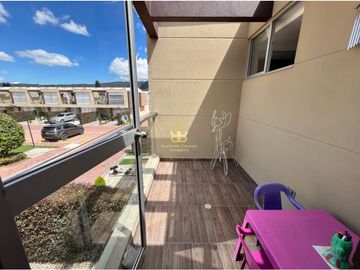 SE VENDE ESPECTACULAR CASA EN CHIA VEREDA LA BALSA