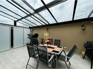 SE VENDE ESPECTACULAR CASA EN CHIA VEREDA LA BALSA