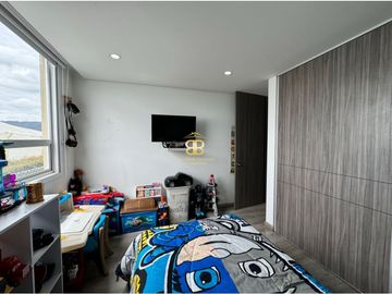 SE VENDE ESPECTACULAR CASA EN CHIA VEREDA LA BALSA