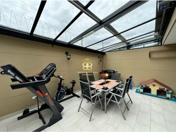 SE VENDE ESPECTACULAR CASA EN CHIA VEREDA LA BALSA
