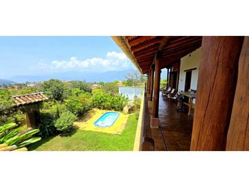 Vendo Casa Colonial Moderna Barichara