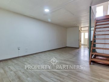 Venta de Casa para uso comercial a pasos de Avenida Brasil