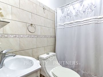 Venta de Casa para uso comercial a pasos de Avenida Brasil