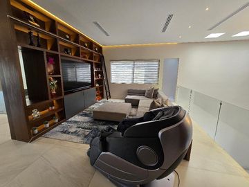 CASA DE 5 RECAMARAS EN VENTA EN RESIDENCIAL LAGOS DEL SOL CANCUN COLDWELL BANKER