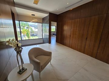 CASA DE 5 RECAMARAS EN VENTA EN RESIDENCIAL LAGOS DEL SOL CANCUN COLDWELL BANKER