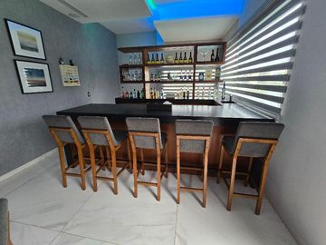 CASA DE 5 RECAMARAS EN VENTA EN RESIDENCIAL LAGOS DEL SOL CANCUN COLDWELL BANKER