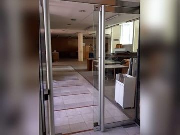 Edificio Corporativo en Venta - Oficinas - Av. Hipólito Irigoyen al 400