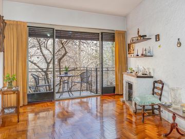 Venta Departamento de 2 ambientes en  Las Cañitas