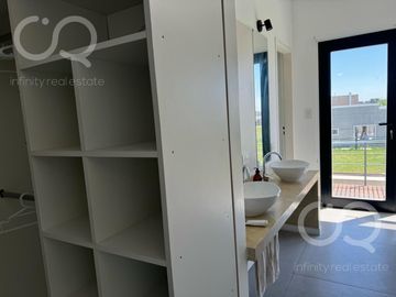 Casa en venta en Santa Clara al Sur