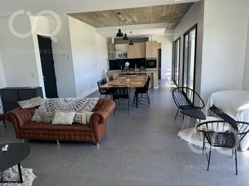 Casa en venta en Santa Clara al Sur