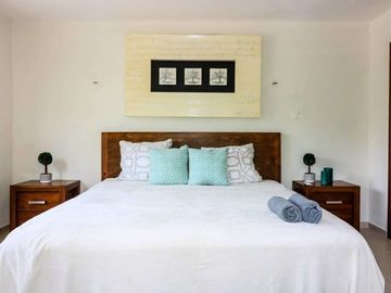 Bonita casa en venta en Villa Nautilus dentro de  Aldea Zamá, Tulum, Qroo.