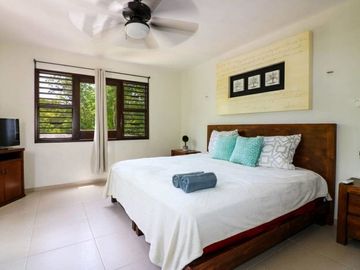 Bonita casa en venta en Villa Nautilus dentro de  Aldea Zamá, Tulum, Qroo.
